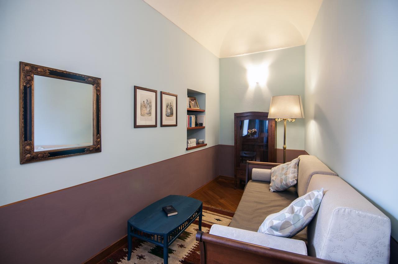 Casa Asso Di Coppe B&B Альба Экстерьер фото